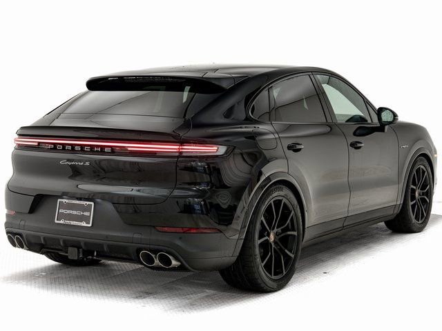 New 2026 Porsche Cayenne S image 35
