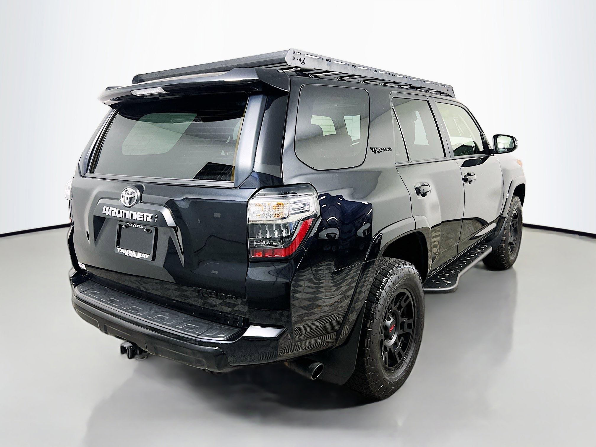 Used 2024 Toyota 4Runner TRD Pro AWD/4WD image 4