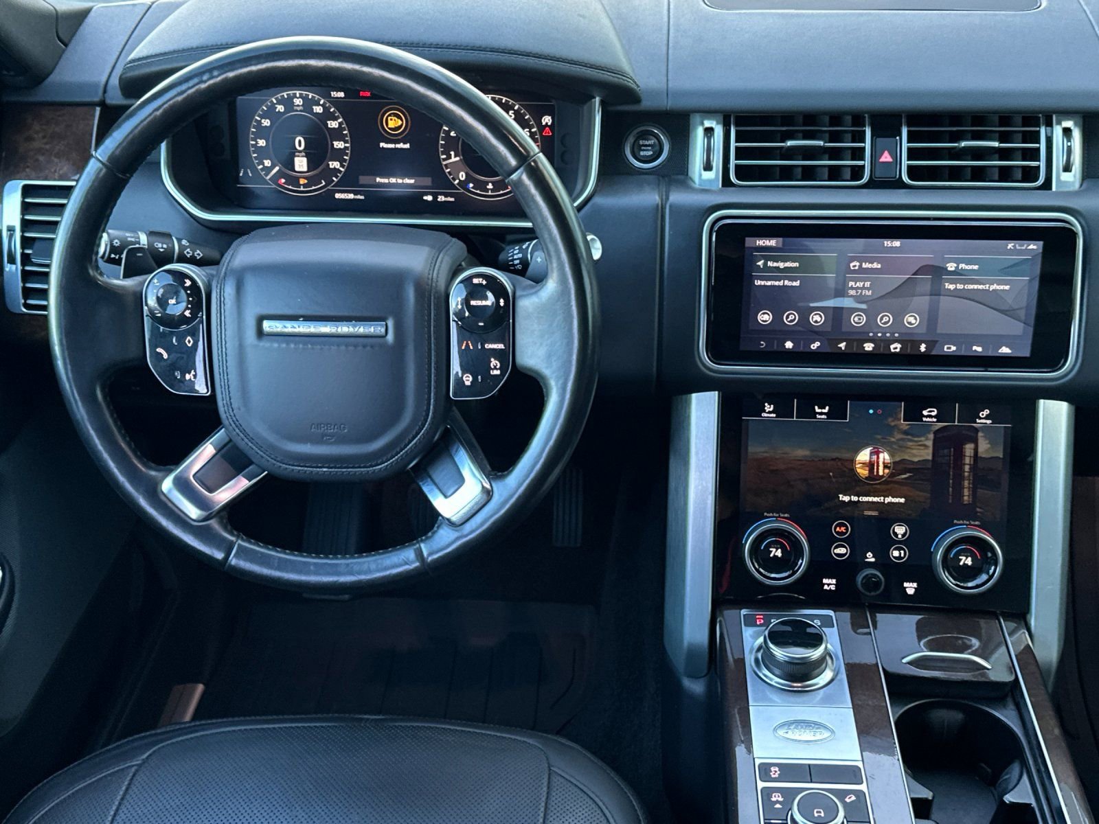 Used 2020 Land Rover Range Rover HSE image 13