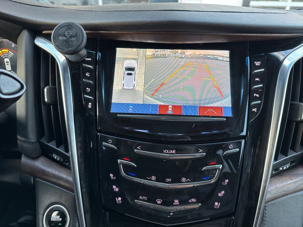 Used 2019 Cadillac Escalade Premium Luxury w/ LPO, Radiant Package image 8