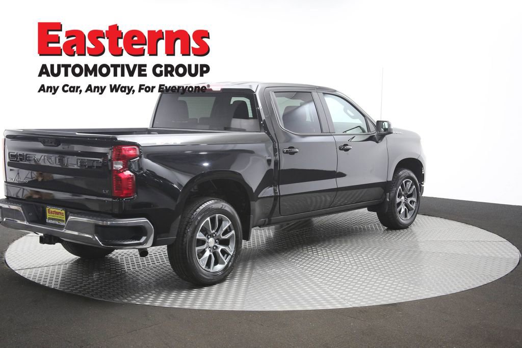 Used 2024 Chevrolet Silverado 1500 LT AWD/4WD image 42