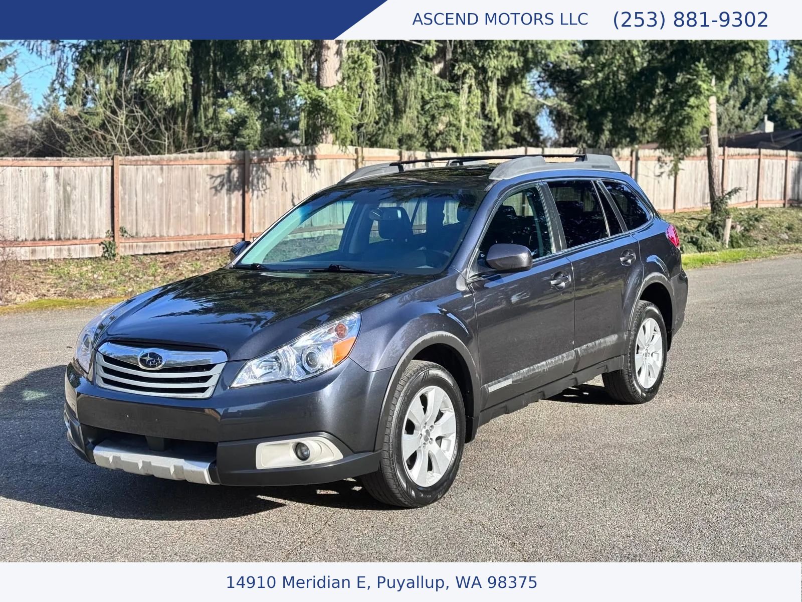 Used 2010 Subaru Outback 2.5i Limited image 1