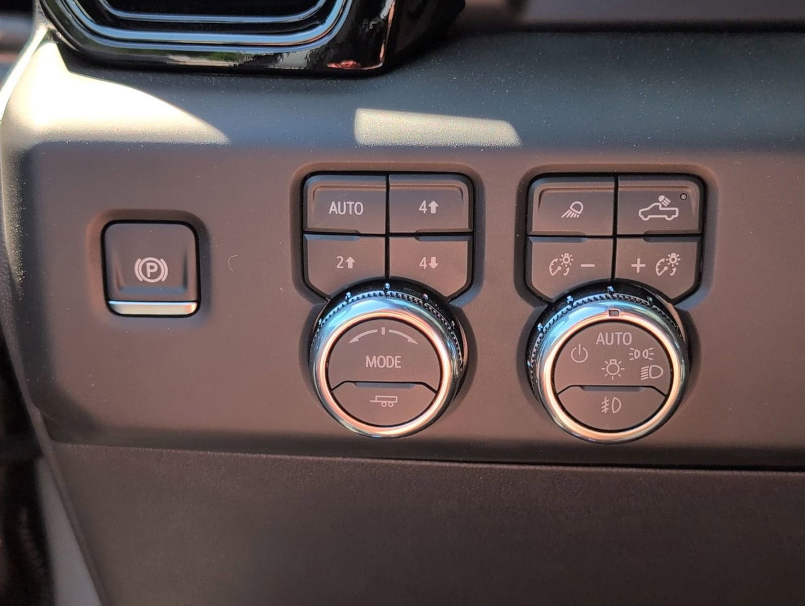 New 2026 GMC Sierra 1500 AT4X AWD/4WD image 27