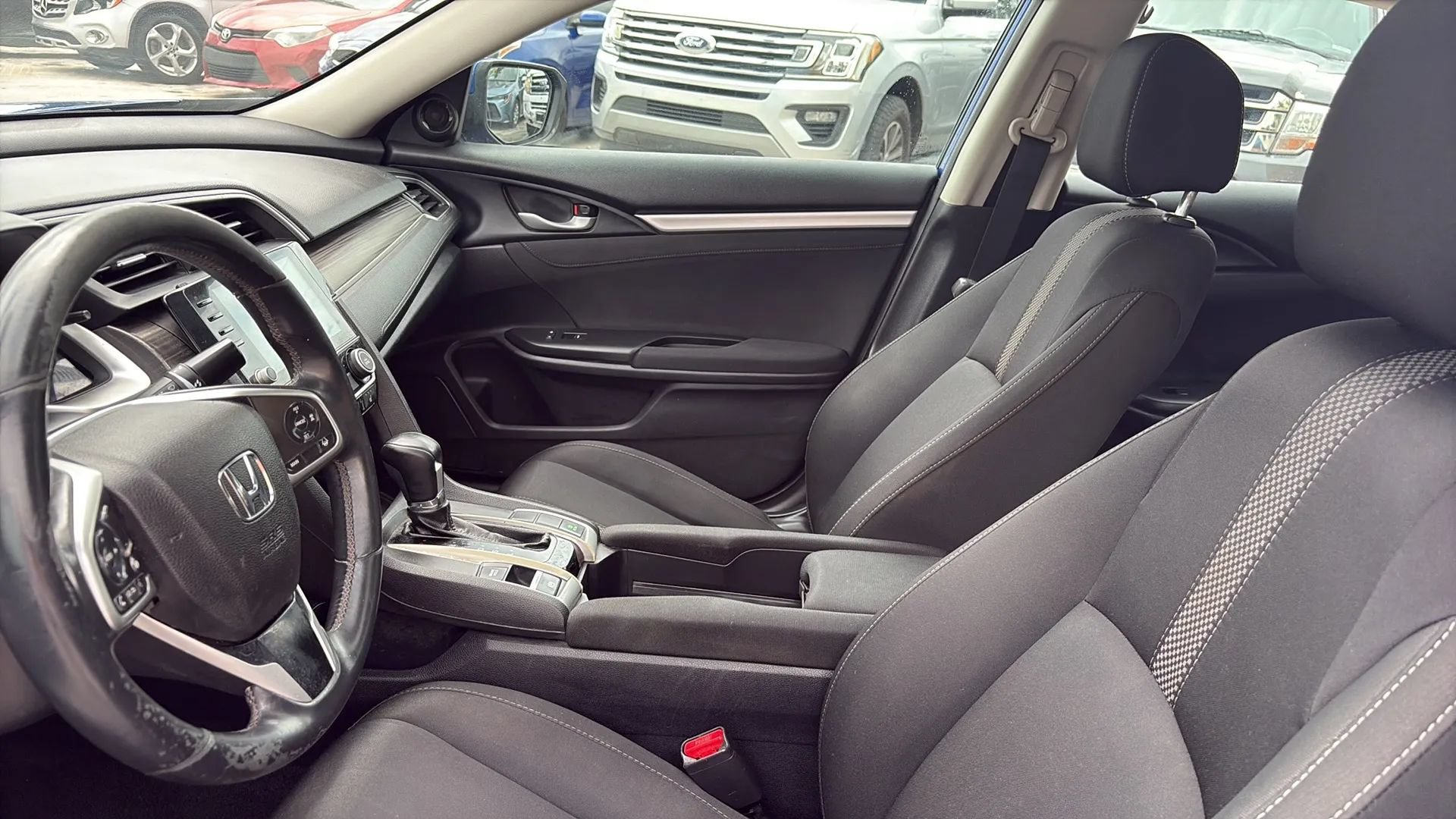 Used 2020 Honda Civic EX image 10