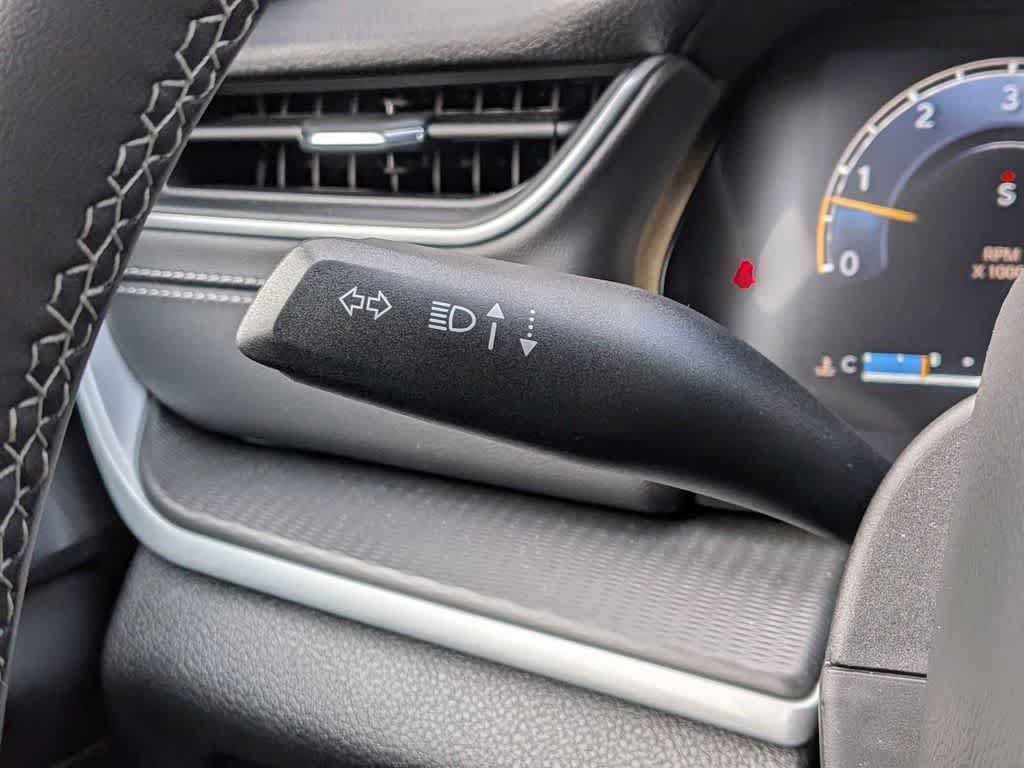 Certified 2025 Jeep Grand Cherokee Laredo X w/ Luxury Tech Group I AWD/4WD image 27