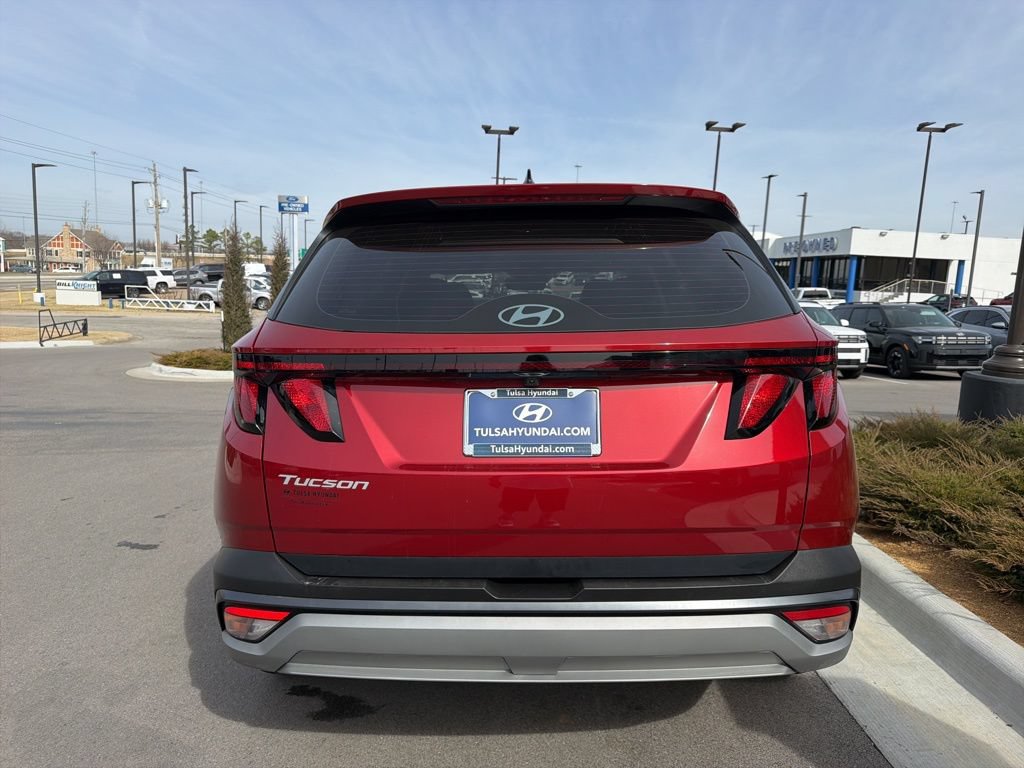 Certified 2026 Hyundai Tucson SE FWD image 10