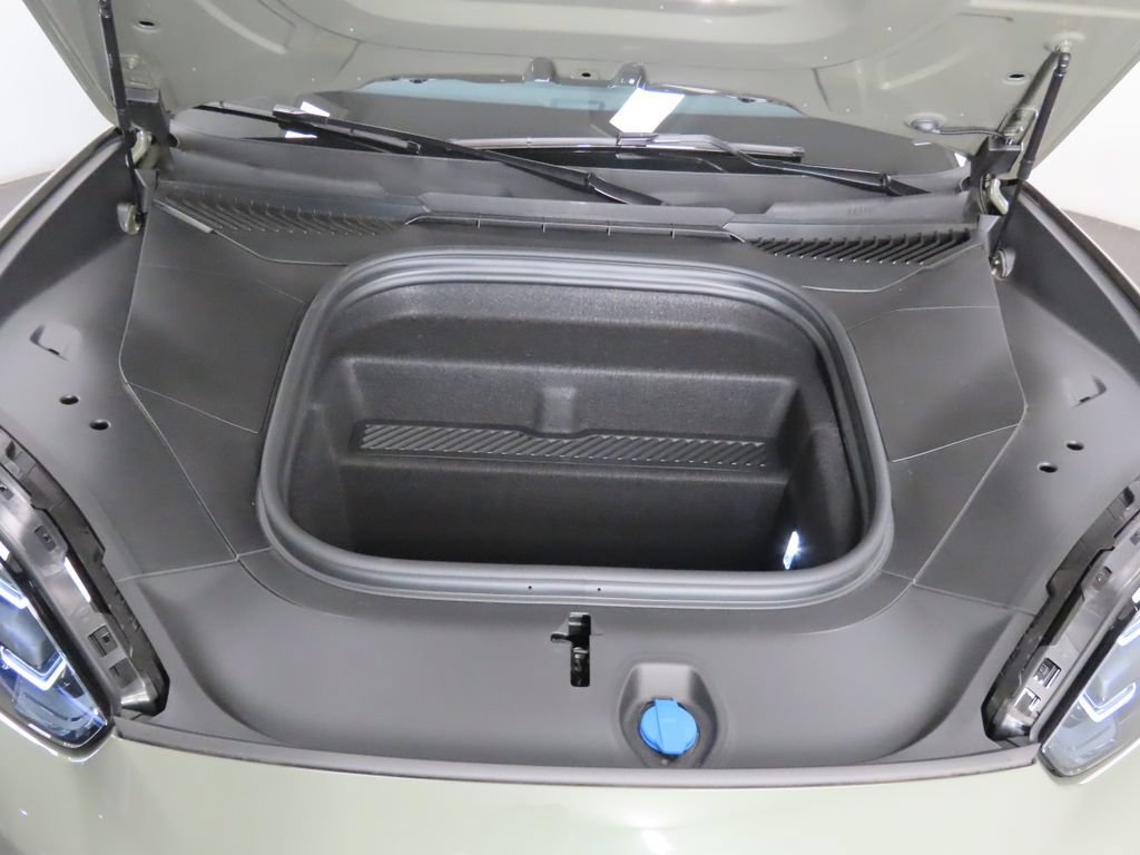 New 2026 Porsche Cayenne Electric AWD/4WD image 53