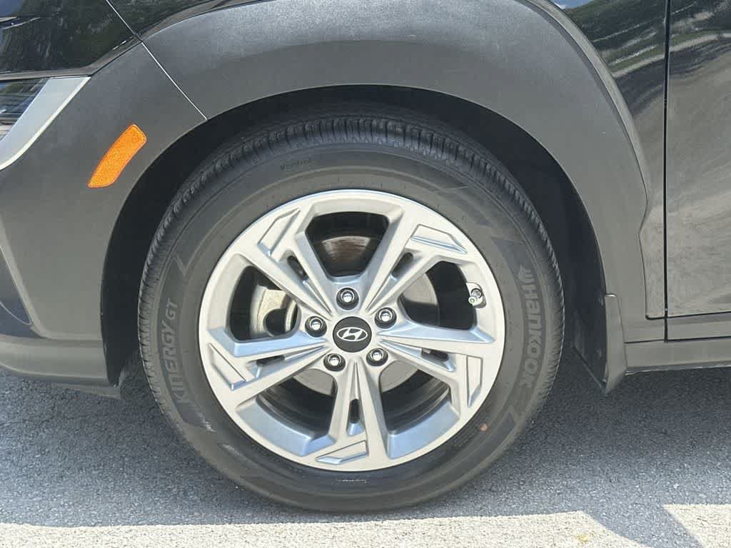 Used 2023 Hyundai Kona SEL w/ Convenience Package FWD image 10