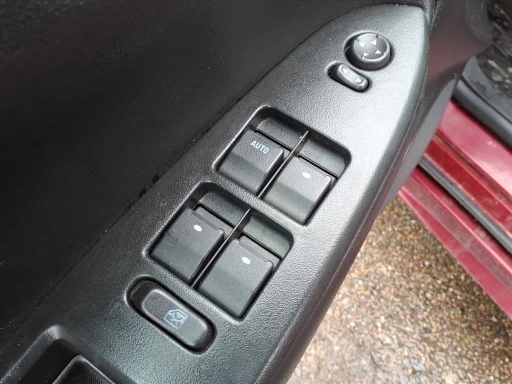 Used 2009 Chevrolet Impala LT image 10