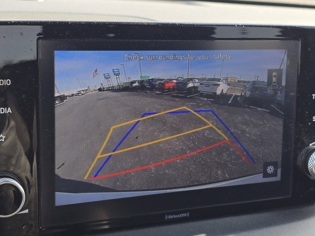 Used 2021 Hyundai Santa Fe SEL w/ Convenience Package image 4