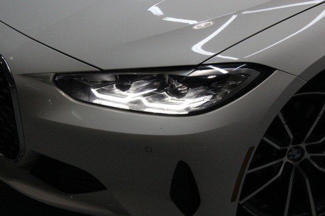 Used 2024 BMW 430i Convertible RWD image 2
