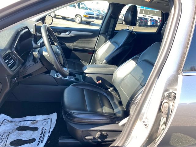 Used 2024 Ford Escape Platinum AWD/4WD image 14