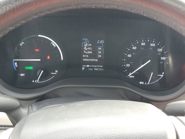 Used 2024 Toyota Sienna LE FWD image 21