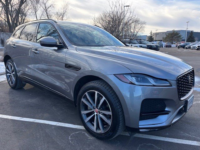 Used 2023 Jaguar F-PACE S image 3