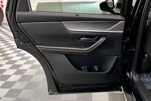 Used 2025 MAZDA CX-90 3.3 Turbo w/ Preferred Package image 19