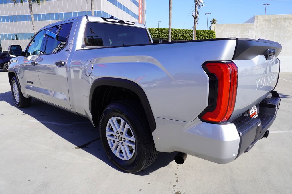 Used 2023 Toyota Tundra SR5 w/ SR5 Convenience Package image 5