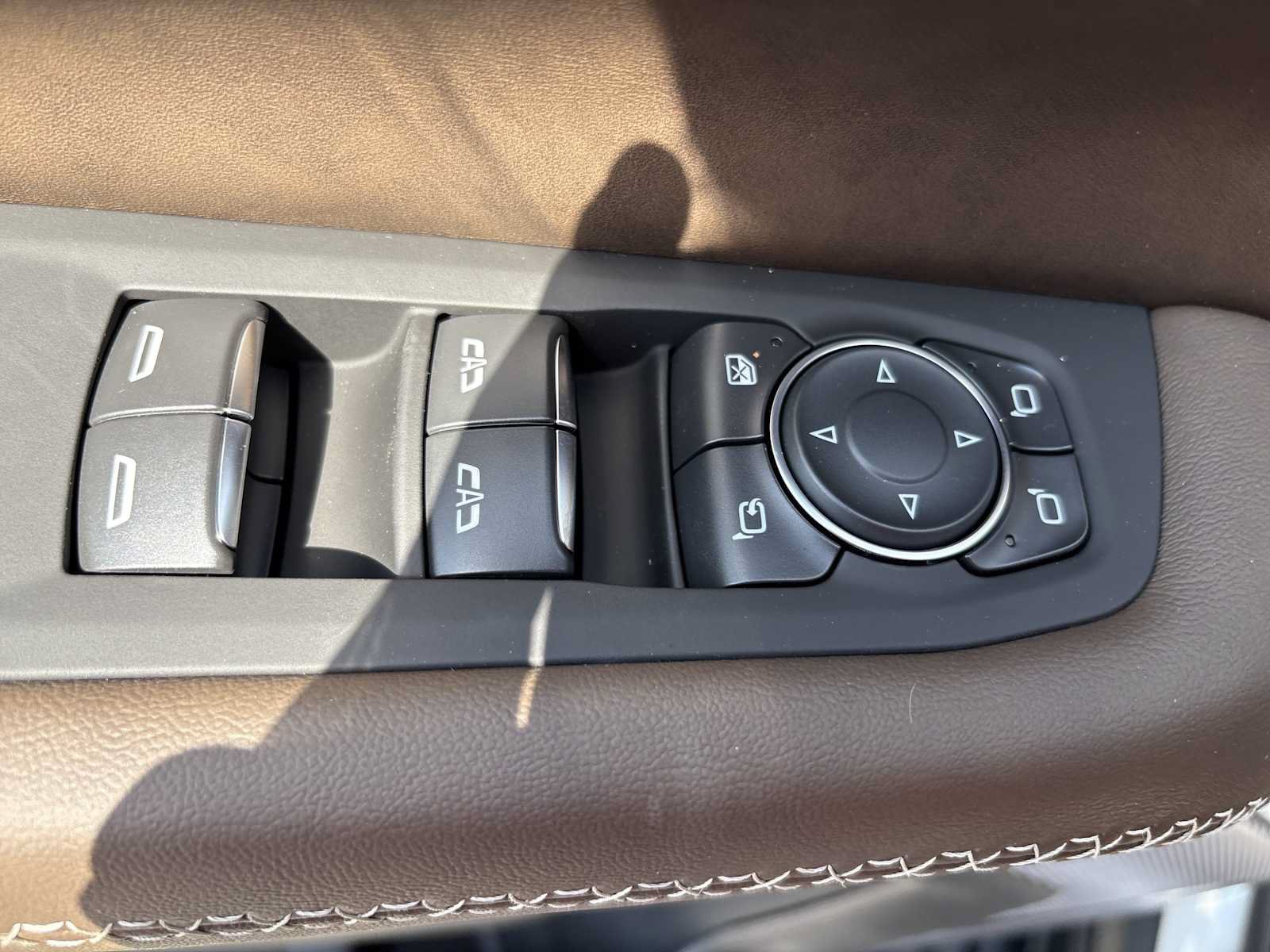 New 2026 GMC Yukon XL Denali Ultimate AWD/4WD image 15