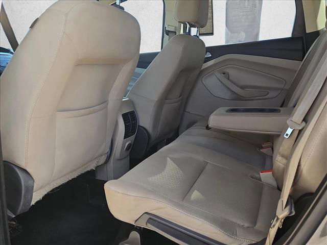 Used 2017 Ford Escape SE image 19