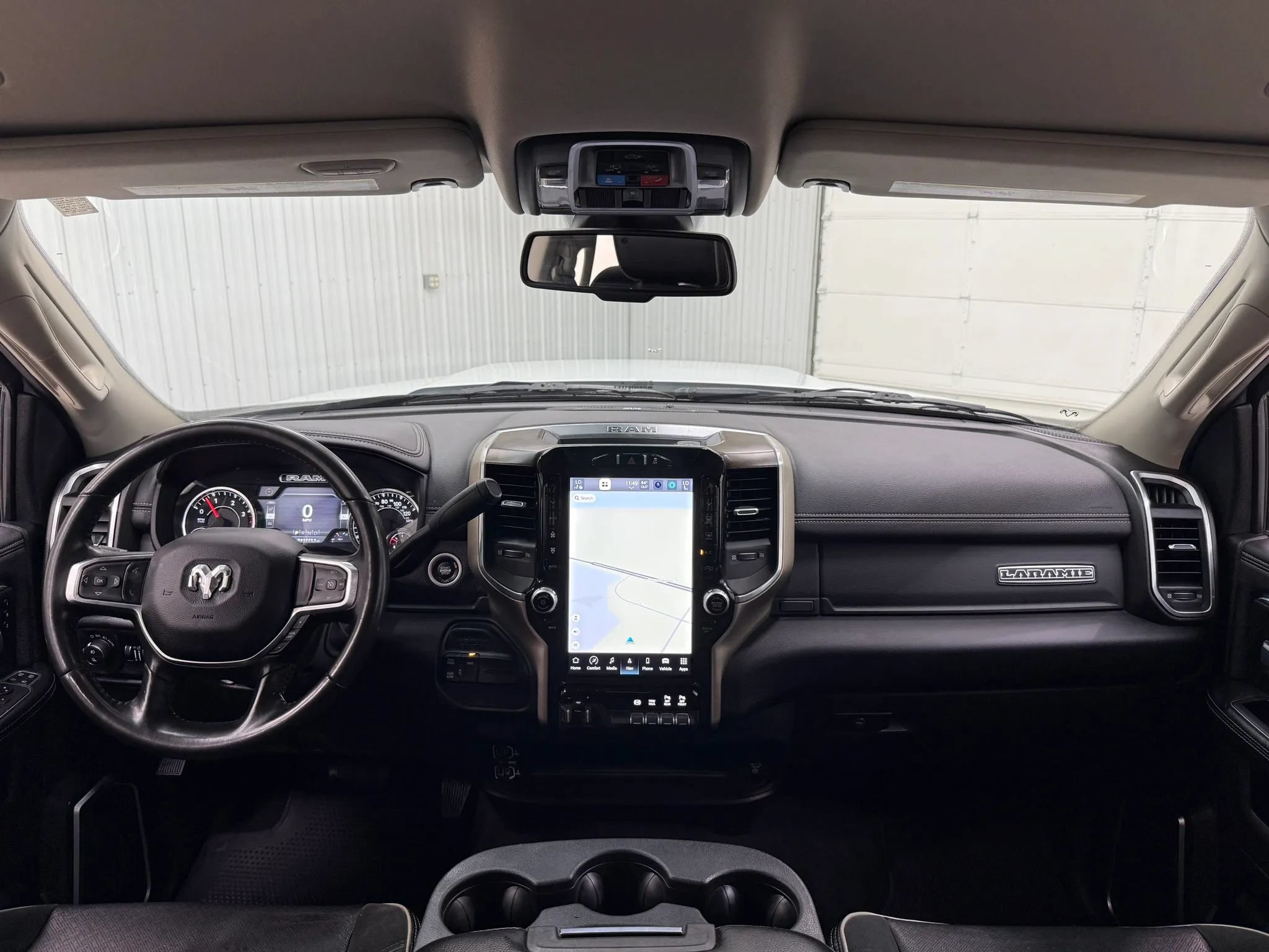 Used 2024 RAM 2500 Laramie AWD/4WD image 13