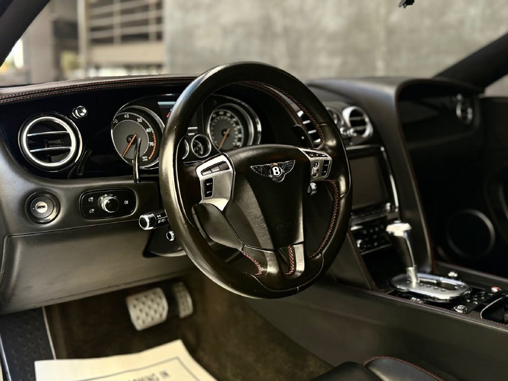 Used 2015 Bentley Continental GT V8 S image 16