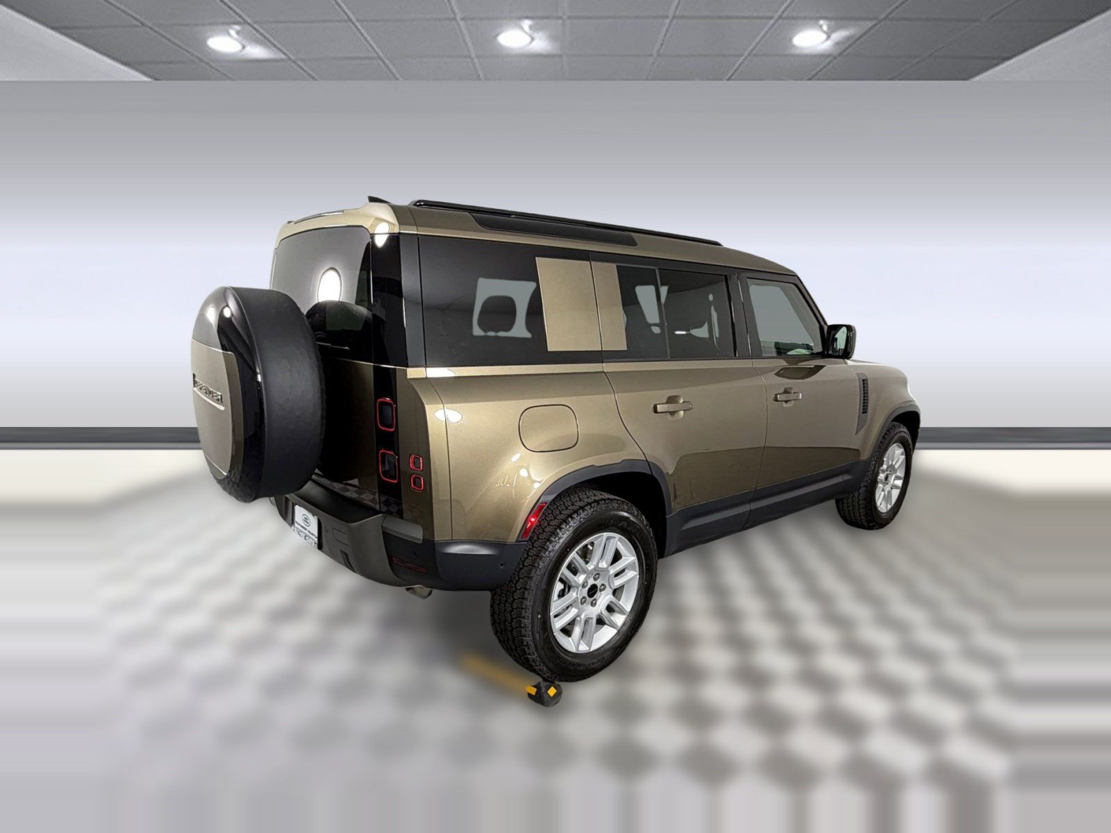 Used 2026 Land Rover Defender 110 S AWD/4WD image 9