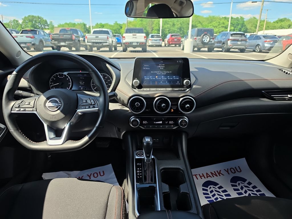 Used 2025 Nissan Sentra SR FWD image 18