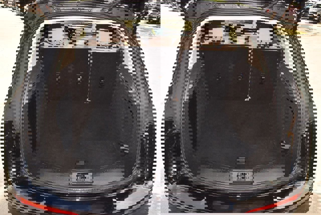 Used 2022 Lincoln Corsair FWD w/ Premium Package image 37