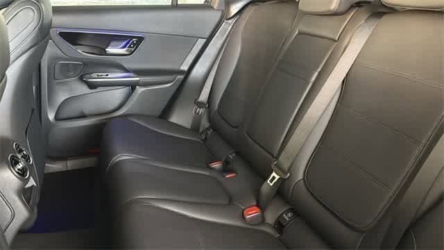 Used 2025 Mercedes-Benz GLC 300 4MATIC image 83