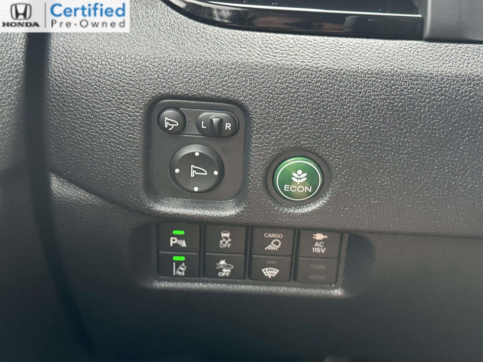 Certified 2025 Honda Ridgeline Black Edition image 22