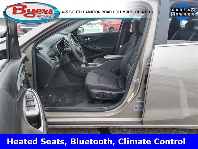 Used 2023 Chevrolet Malibu LT image 2