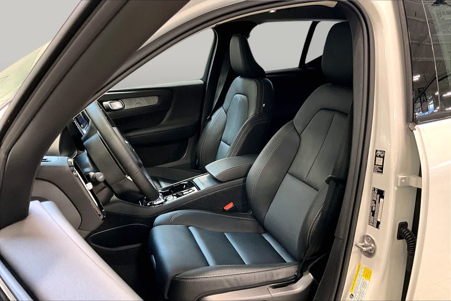 New 2026 Volvo XC40 B5 Plus w/ Protection Package Premier AWD/4WD image 13