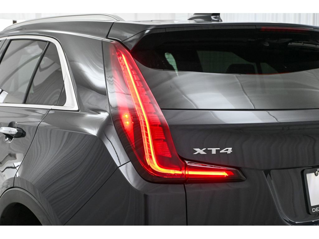 Certified 2024 Cadillac XT4 Luxury w/ Cold Weather Package image 24