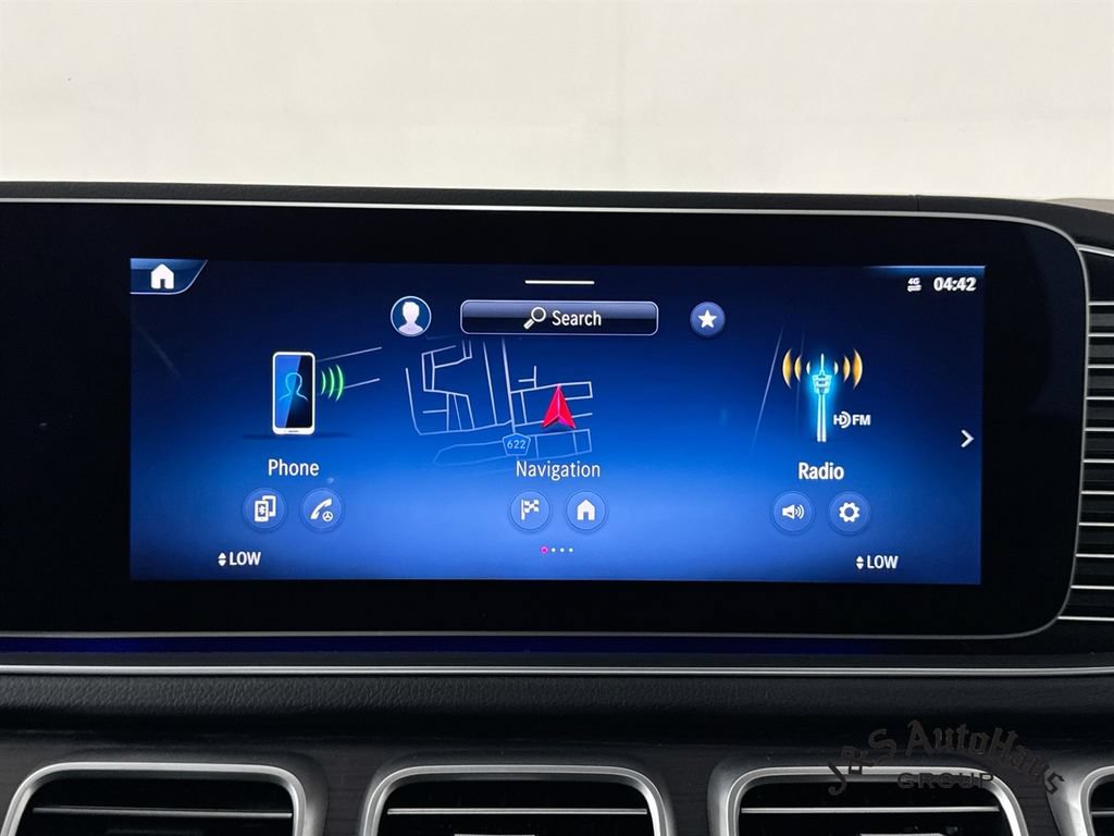 Used 2024 Mercedes-Benz GLS 450 4MATIC w/ AMG Line Exterior image 18