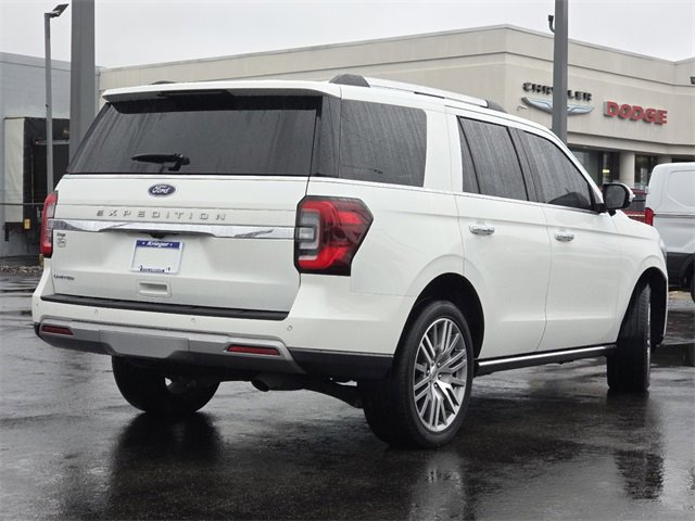Used 2023 Ford Expedition Limited image 28