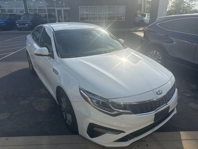 Used 2020 Kia Optima LX image 4