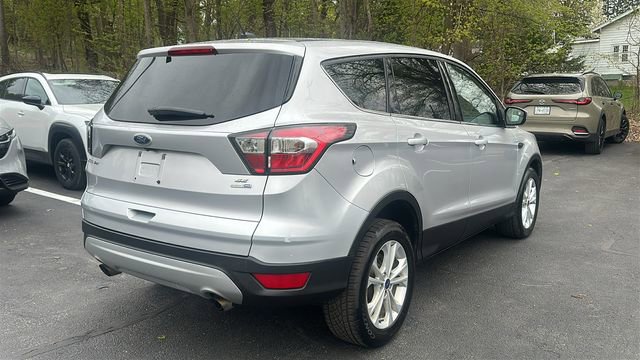 Used 2017 Ford Escape SE AWD/4WD image 6
