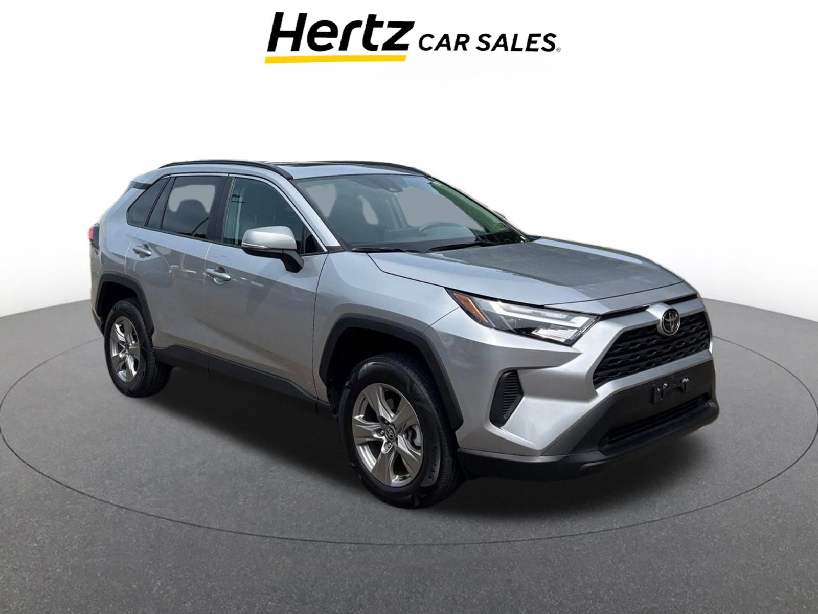 Used 2024 Toyota RAV4 XLE image 1