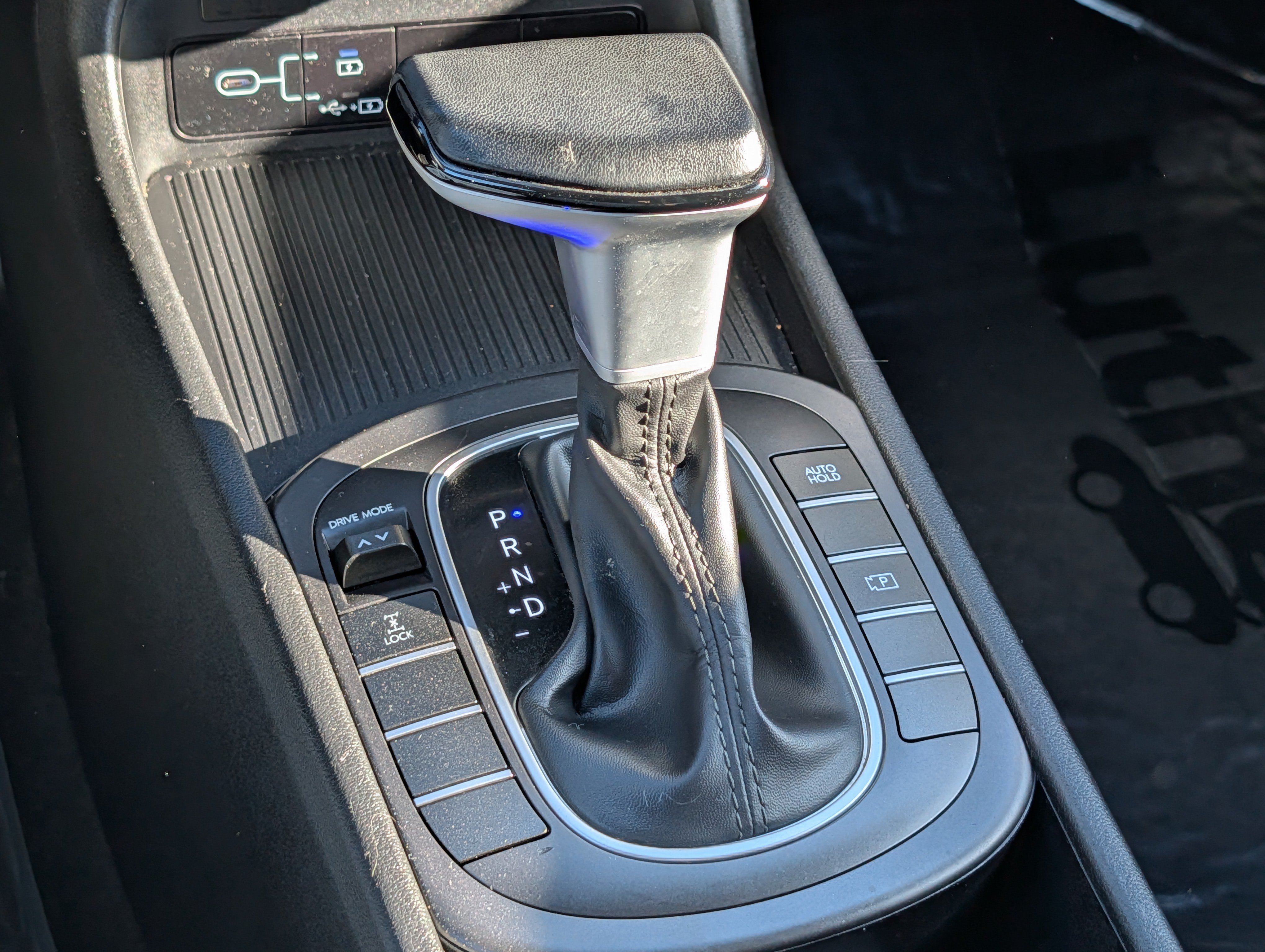 Certified 2024 Hyundai Kona SEL AWD/4WD image 24