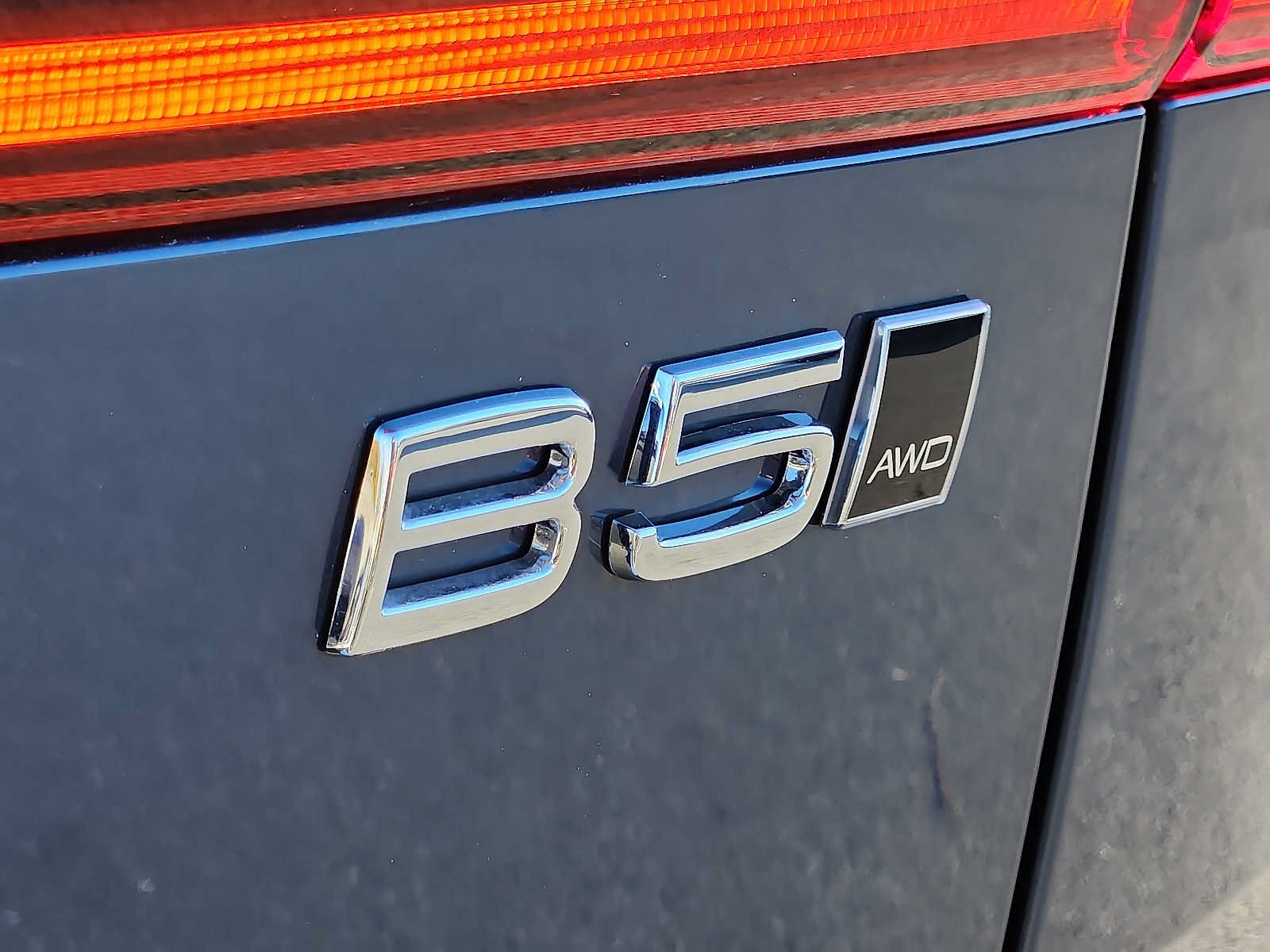 Used 2027 Volvo XC60 B5 Plus AWD/4WD image 31