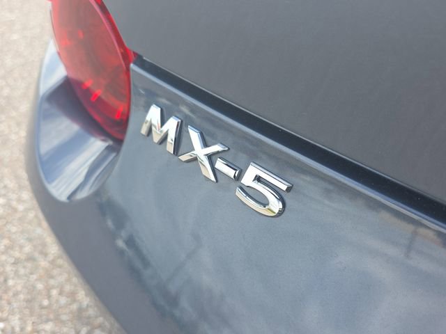 Used 2021 MAZDA MX-5 Miata RF Grand Touring image 6