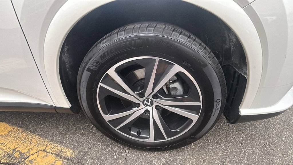 Used 2023 Lexus RX 350 image 12