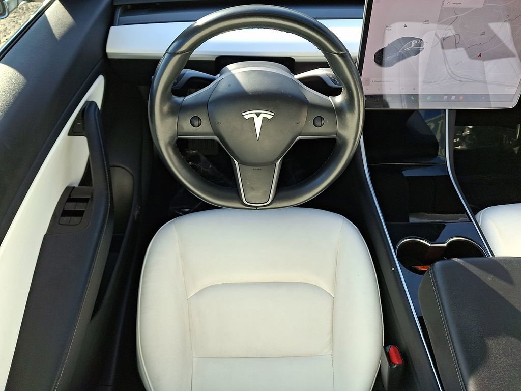 Used 2018 Tesla Model 3 Mid Range image 12
