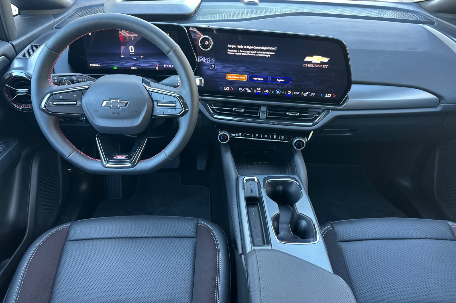 New 2026 Chevrolet Equinox EV RS w/ Convenience Package II FWD image 14