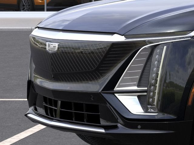 New 2026 Cadillac Lyriq Luxury w/ LPO, Floor Liner Package AWD/4WD image 13