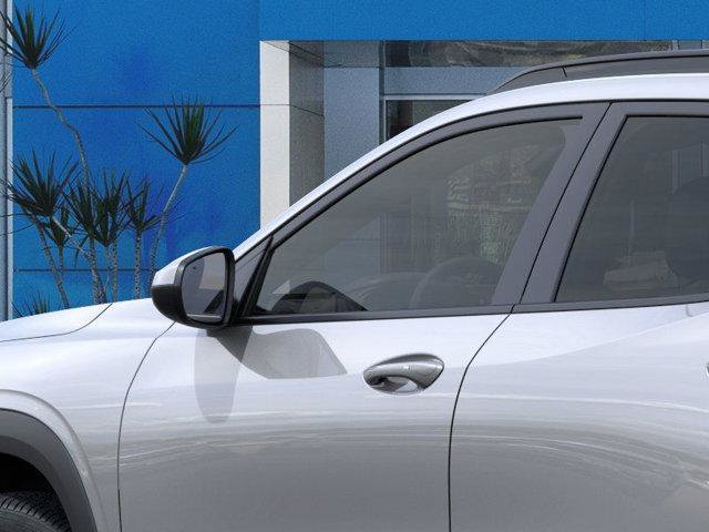 Used 2026 Chevrolet Trax LT w/ Driver Confidence Package FWD image 12