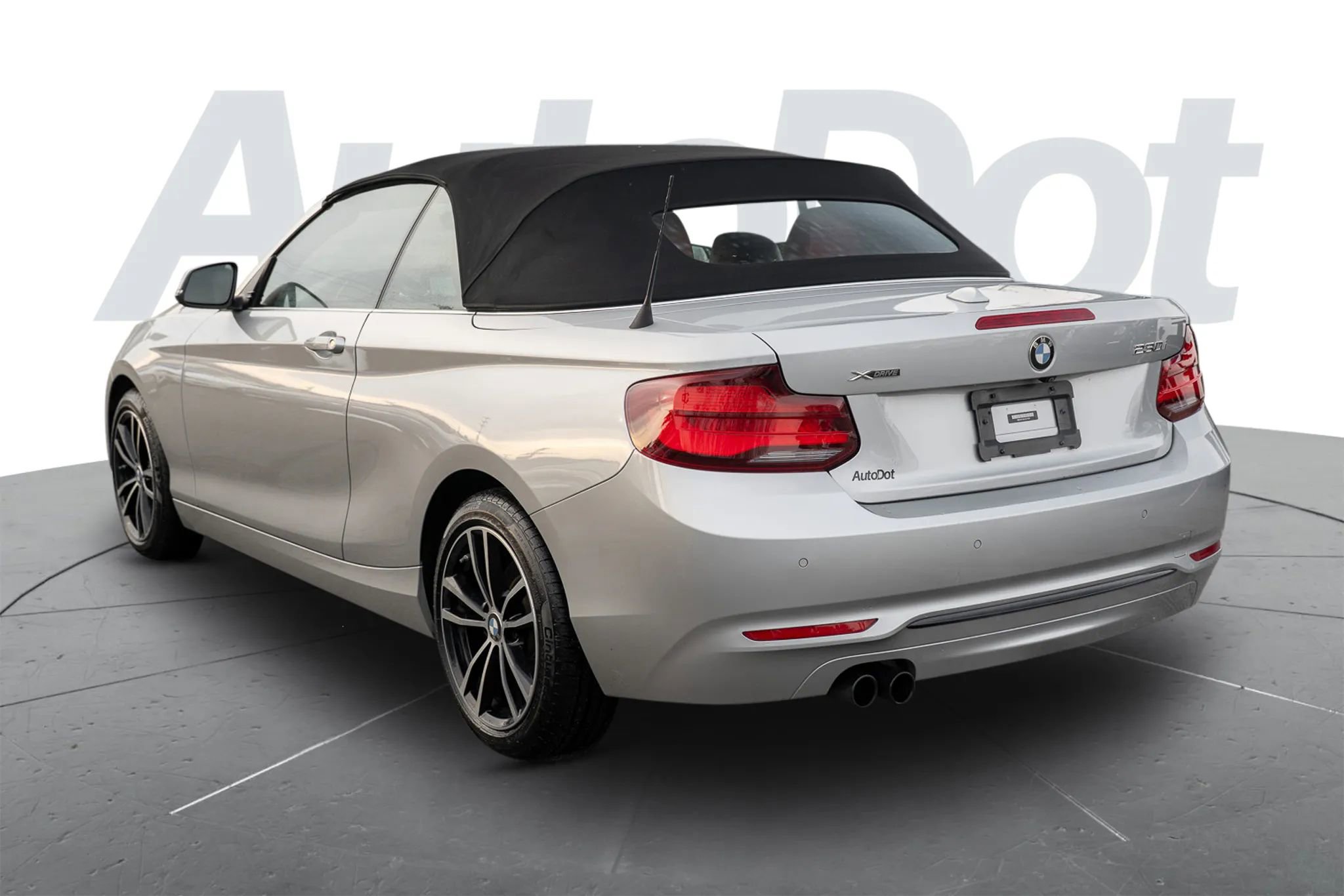 Used 2020 BMW 230i xDrive Convertible w/ Premium Package image 6