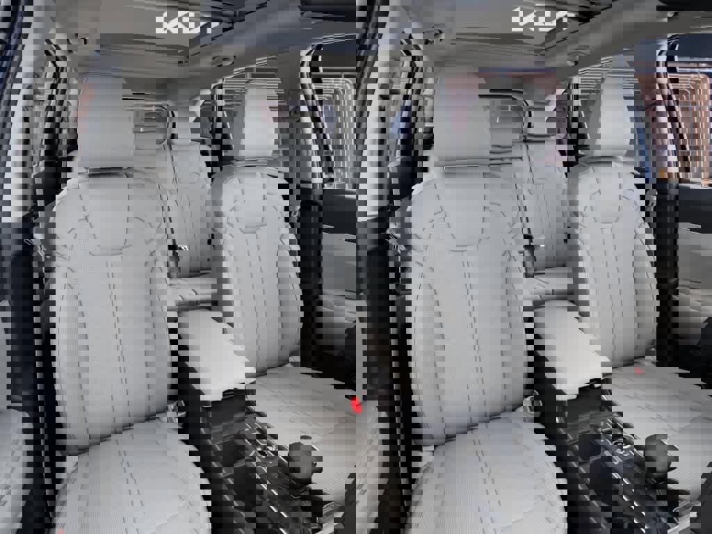 New 2026 Kia Sorento S image 15