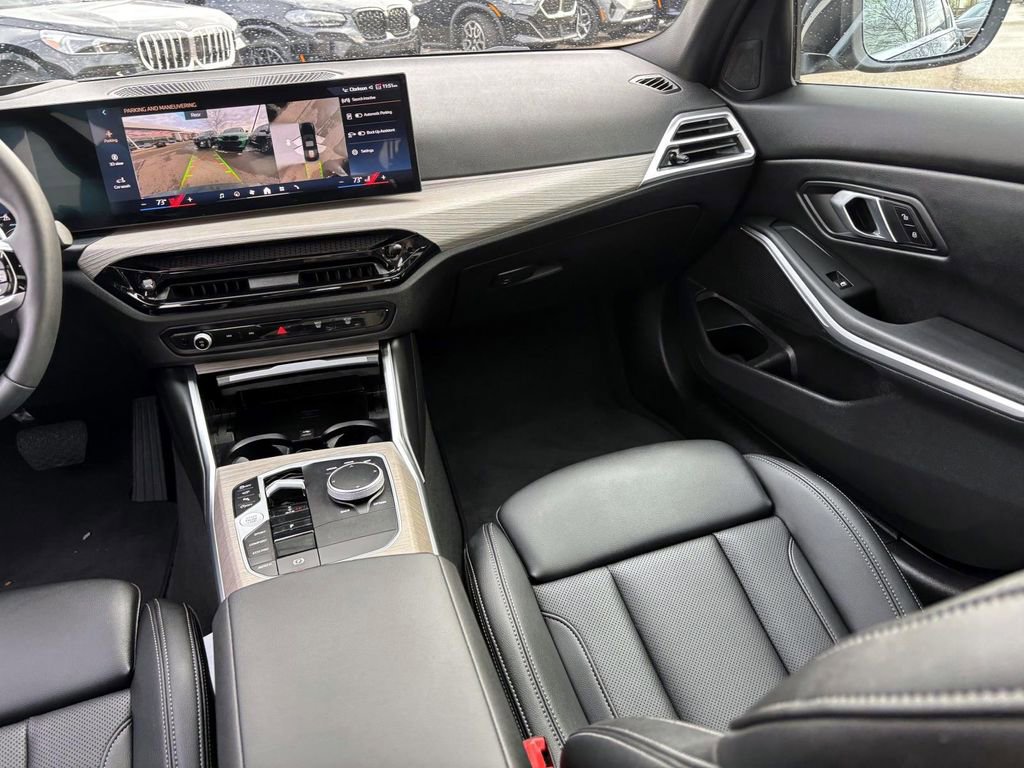 Certified 2025 BMW 330i xDrive Sedan image 32