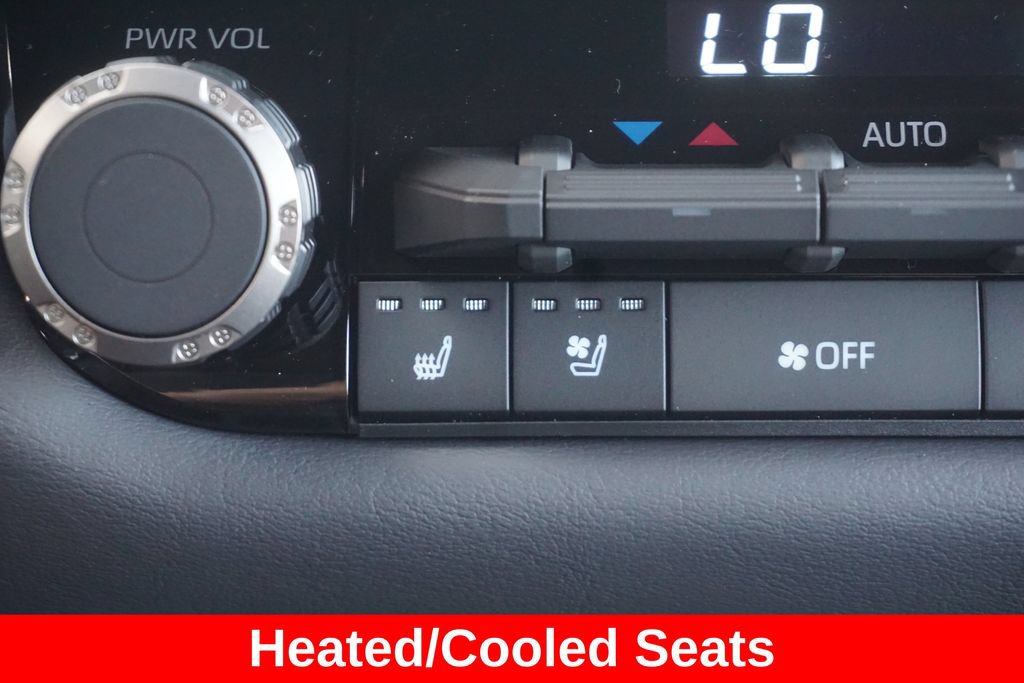 New 2026 Toyota Tundra Platinum AWD/4WD image 9