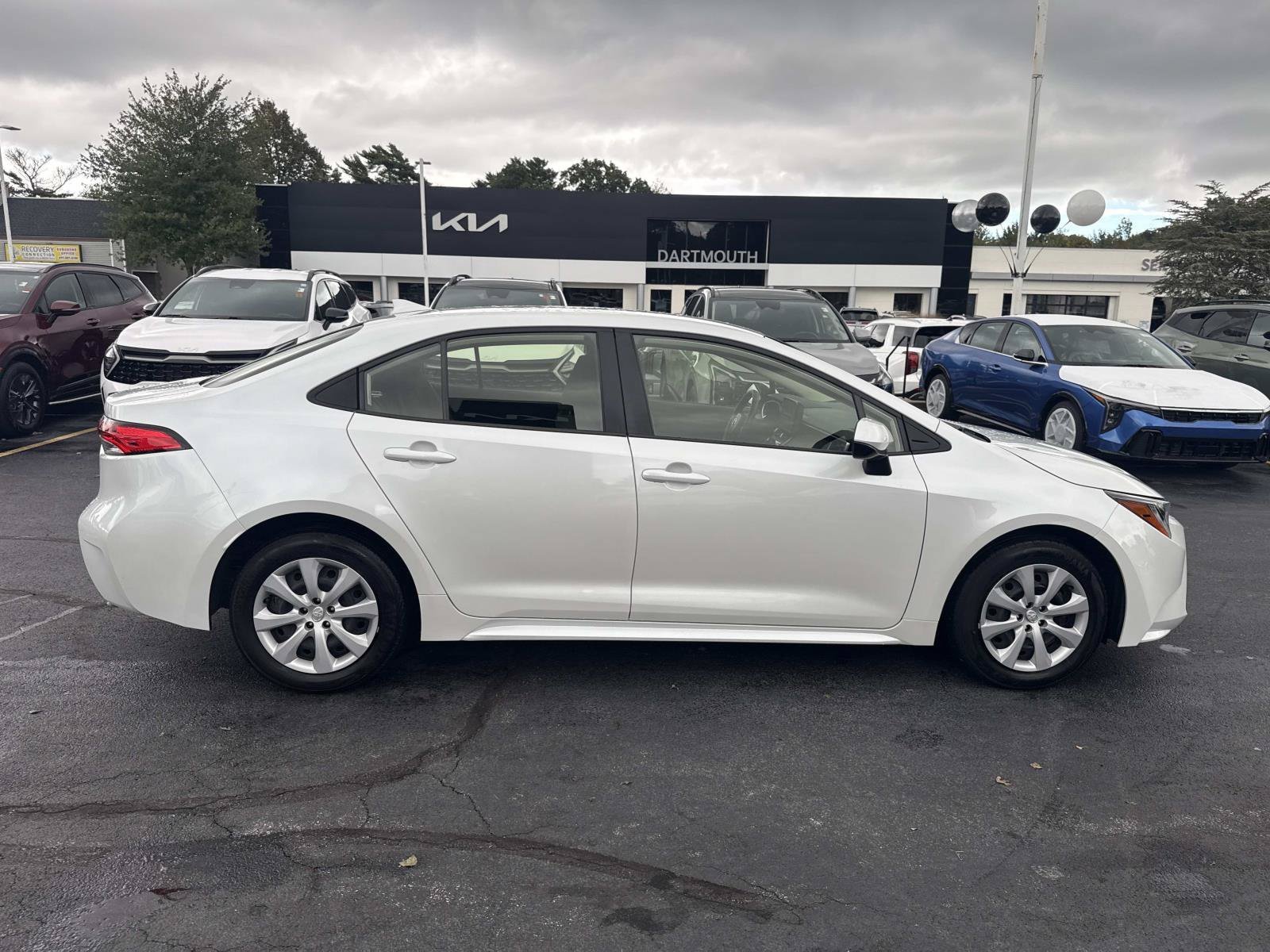 Used 2024 Toyota Corolla LE FWD image 8